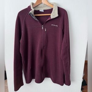 Columbia maroon sweater knit zip up
jacket with sherpa collar Size XL